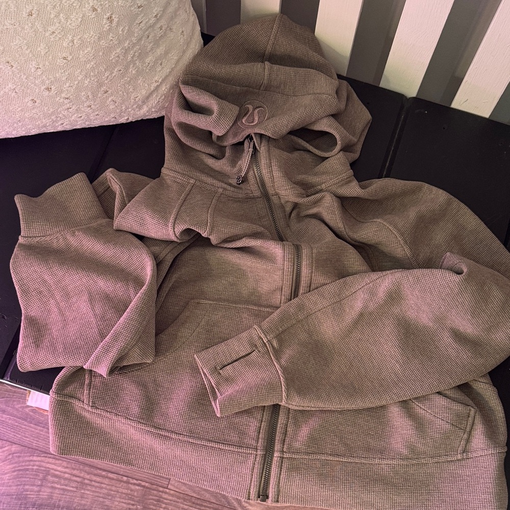 Lululemon full zip oversized waffle scuba
